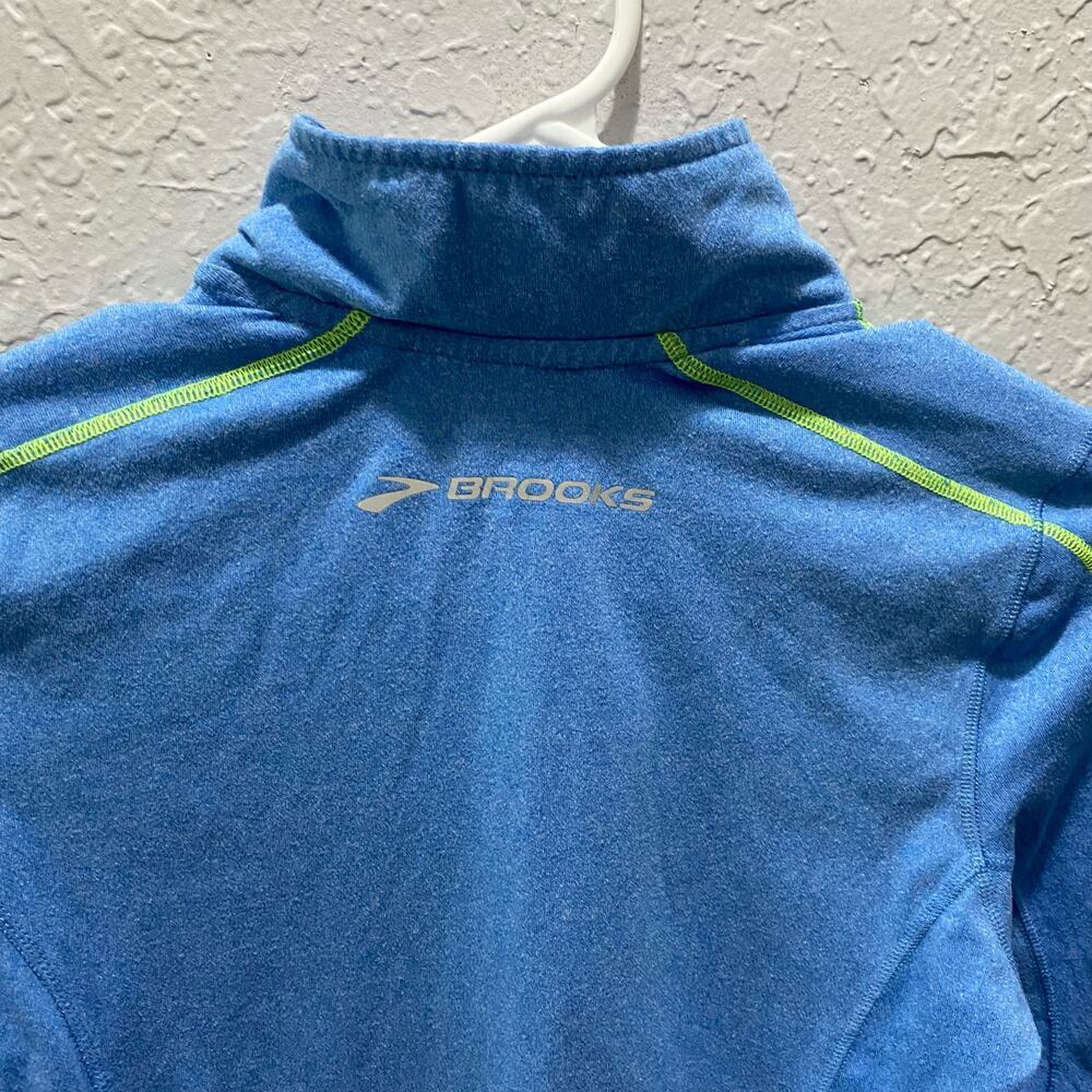 Brooks Blue Equilibrium Technology Pullover Sweat… - image 3